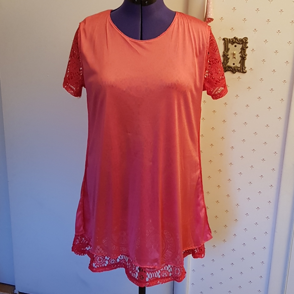 Red Lace Tunic - Picture 8 of 10